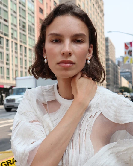 Gennie Pearl Earrings - Image 2