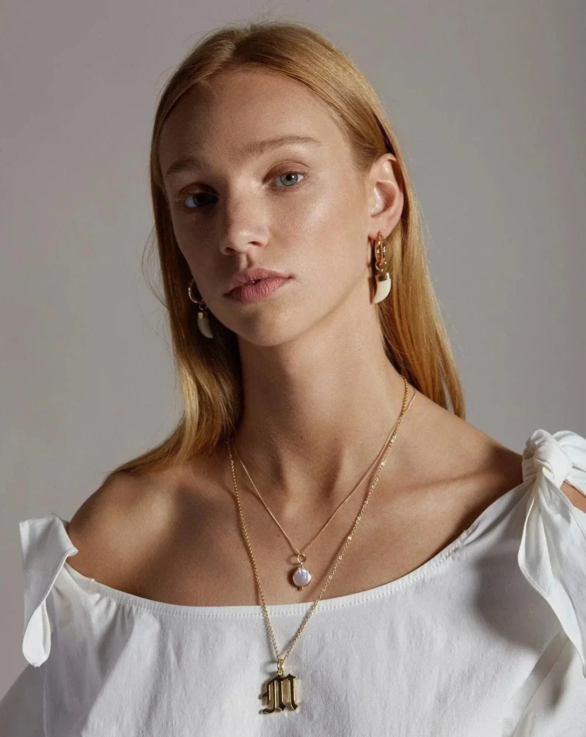 Gold Letter N Necklace - Image 5