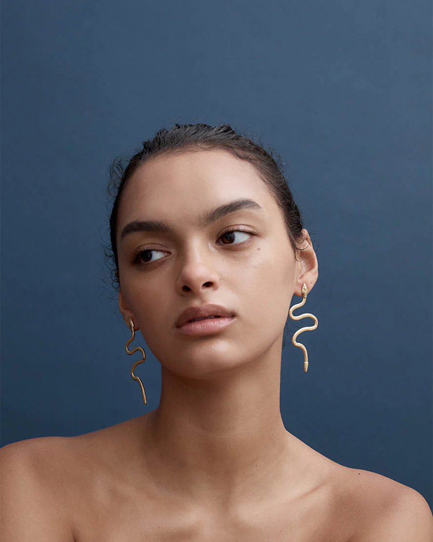 Hudson Earrings in Gold - Image 3