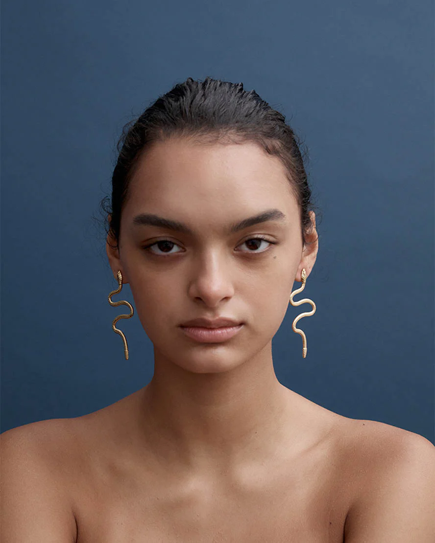Hudson Earrings in Gold - Image 4