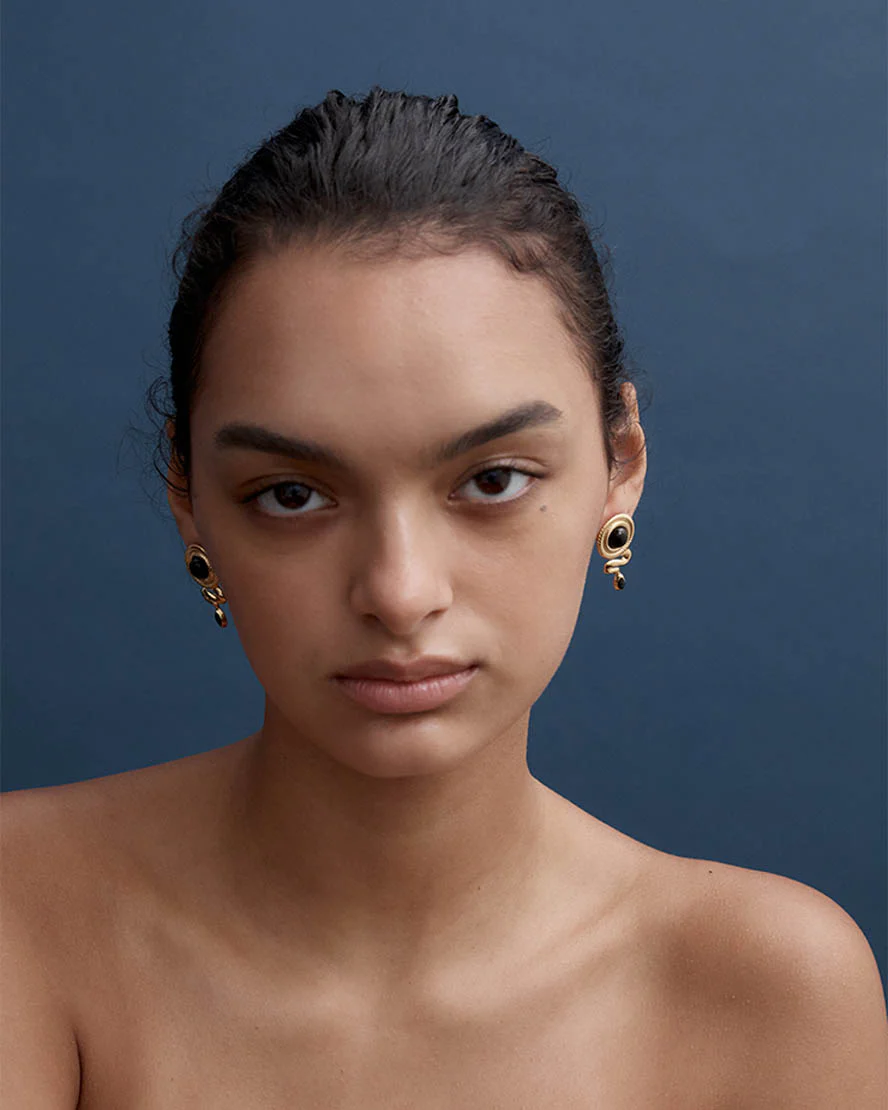 Leonardo Earrings in Gold - Image 3
