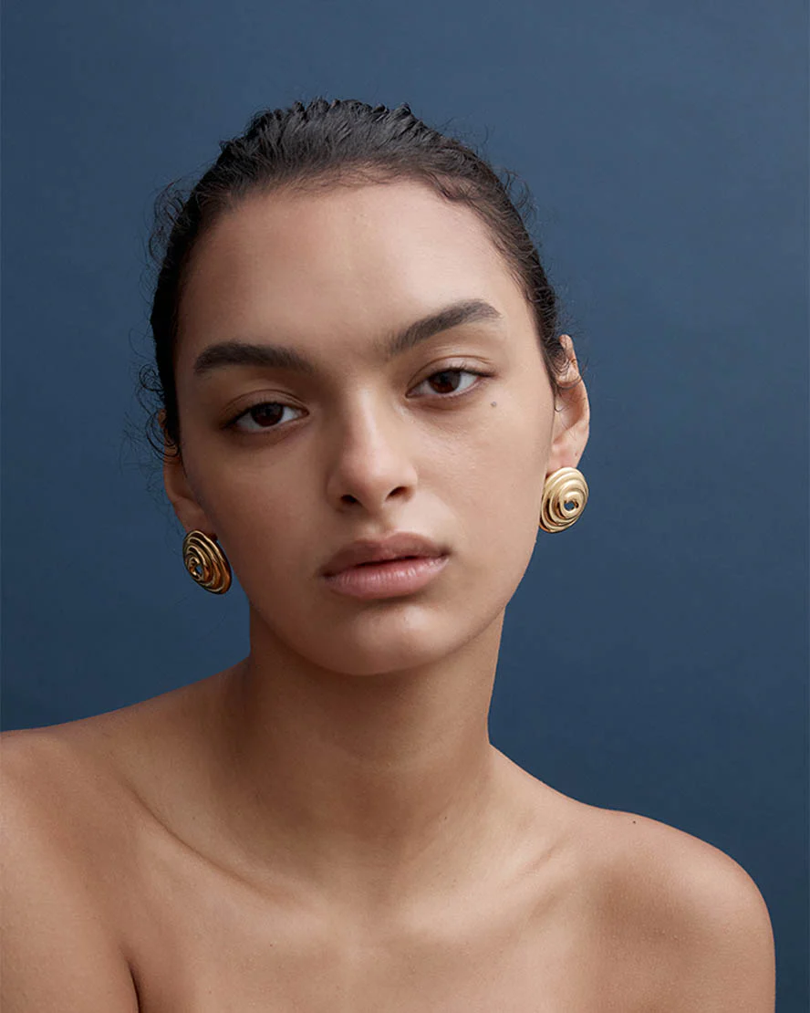 Scarlet Earrings in Gold - Image 3