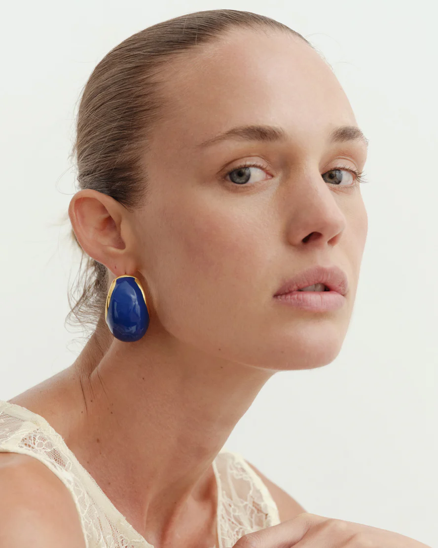 Thiago Earrings in Gold - Image 2