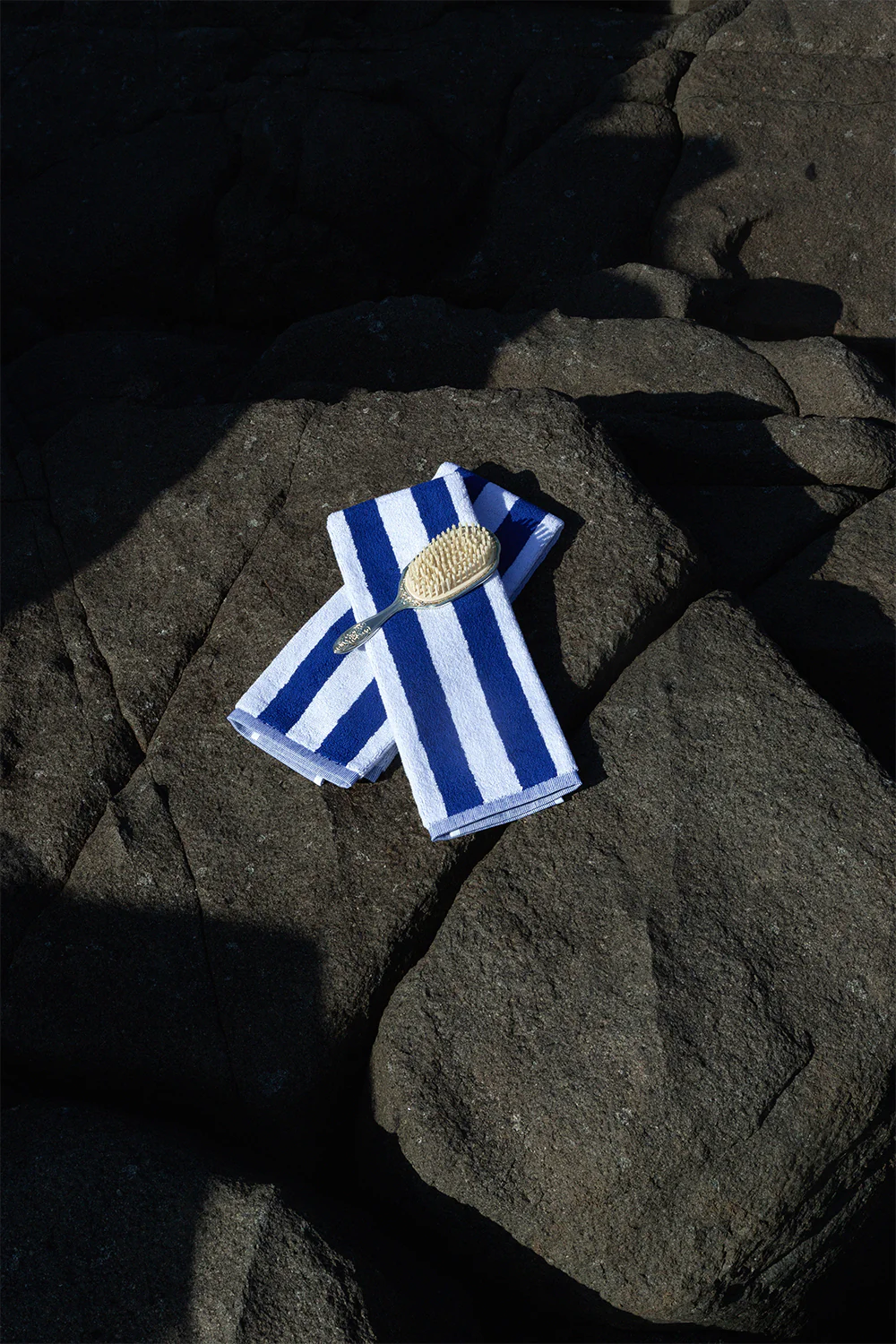 Towel Set Narrow Stripe in Cobalt - Image 5