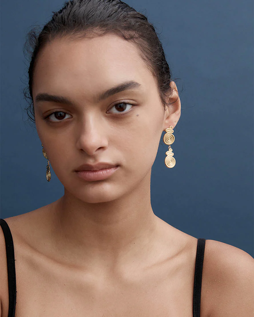 Wesley Earrings in Gold - Image 3